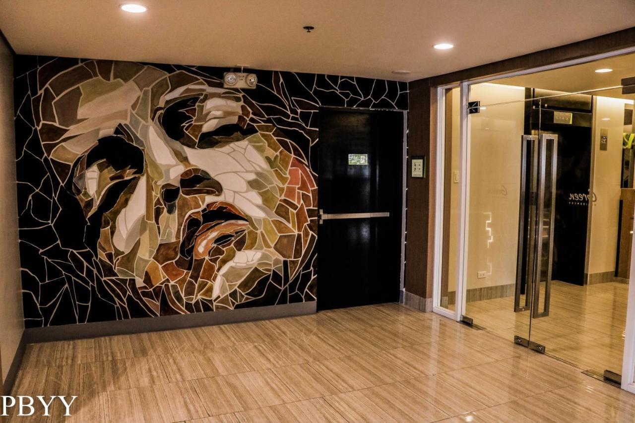 Stays At Green Residences 1 Studio Room Couples Bed With Complimentary Breakfast For 2 Манила Екстериор снимка